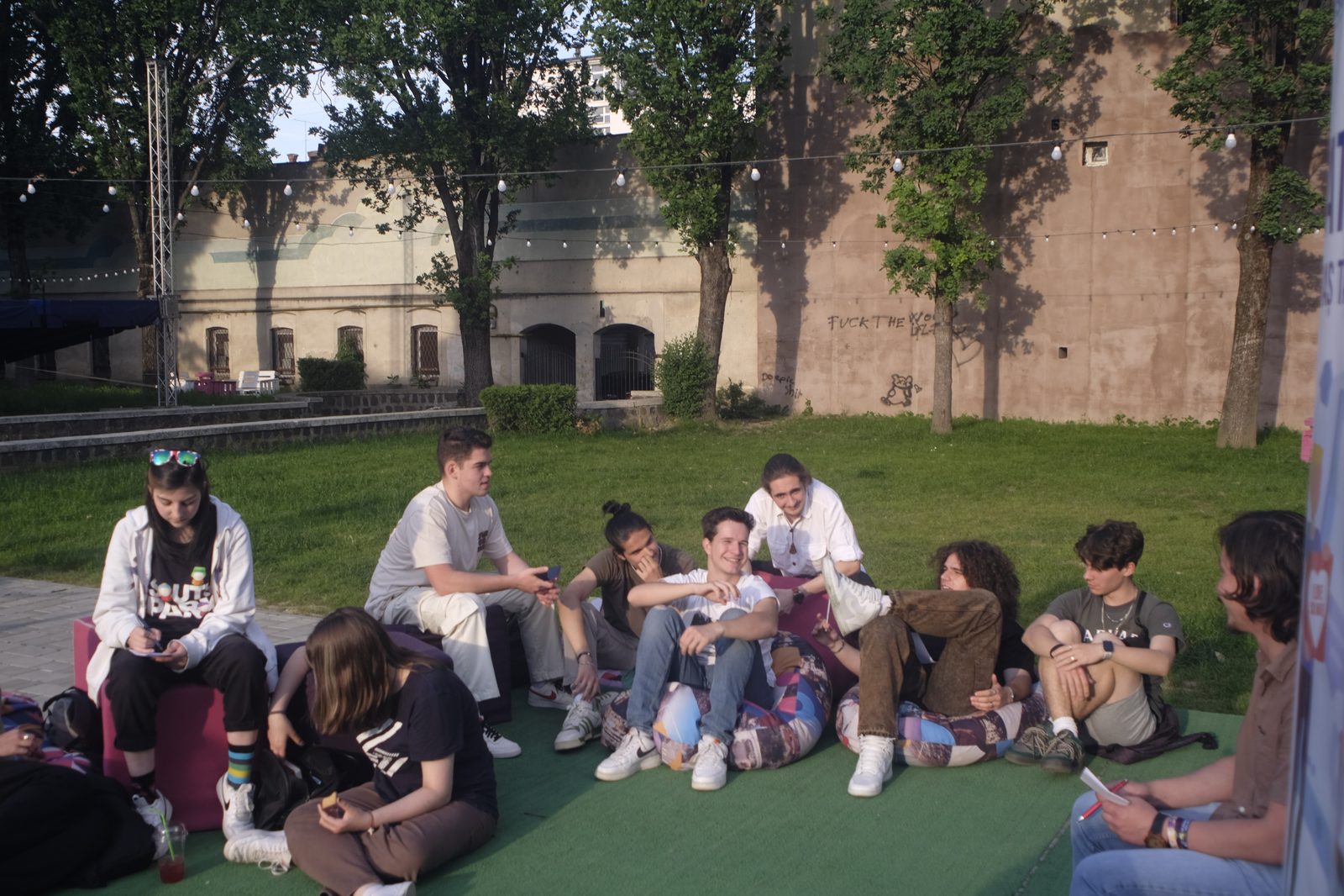 Echipa SamStudia